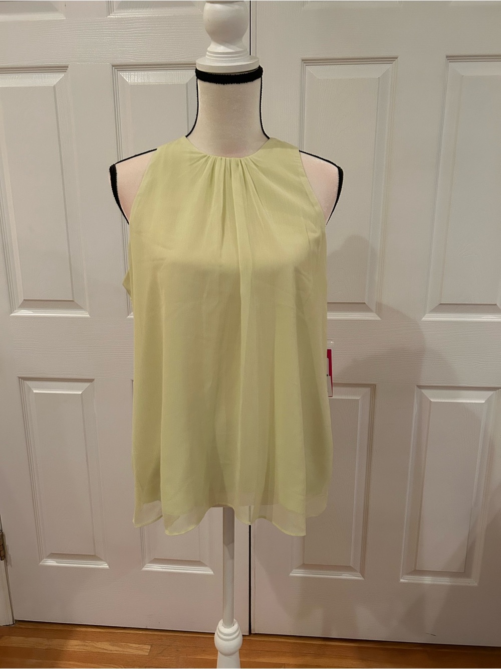 Vince Camuto Pale Yellow Sleeveless Pleated Chiffon Camisole